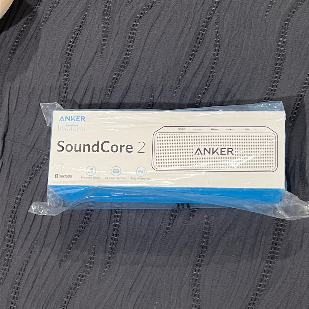Anker SoundCore 2 Portable Bluetooth Speaker - White and Blue